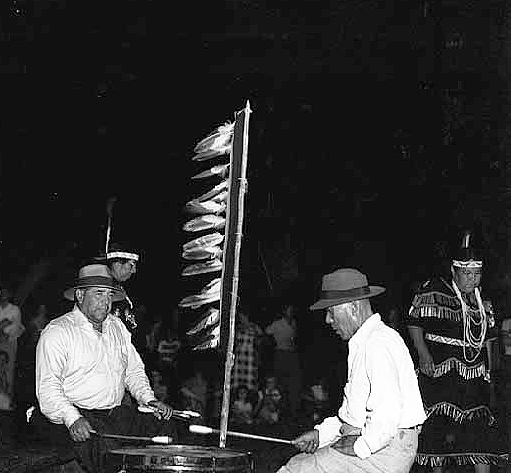 ndian powwow, Lake Calhoun, 1951.